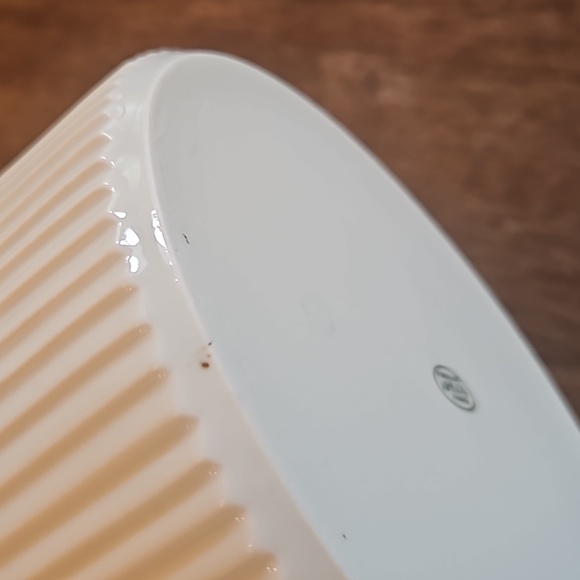 Apilco Porcelain Tall Large Soufflé Dish - Picture 7 of 7